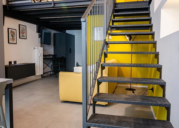 Lägenhet Saffi Loft, Free Parking Bologna